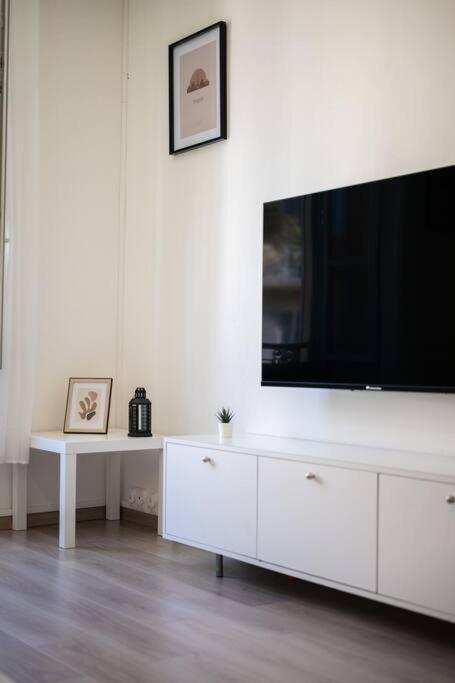 Appartement F3, 2 Chambres, 80M2 Ницца Экстерьер фото