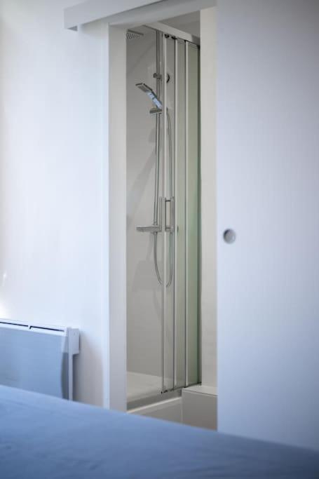 Appartement F3, 2 Chambres, 80M2 Ницца Экстерьер фото