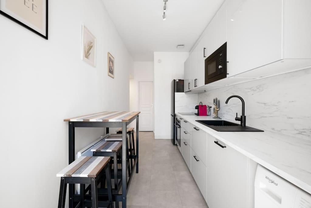 Appartement F3, 2 Chambres, 80M2 Ницца Экстерьер фото
